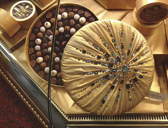Charbonnel et Walker Harrods Chocolate Hall Swarovski Crystals Sunburst 1kg Couture Silk Chocolate Box Packed with Fine Chocolates